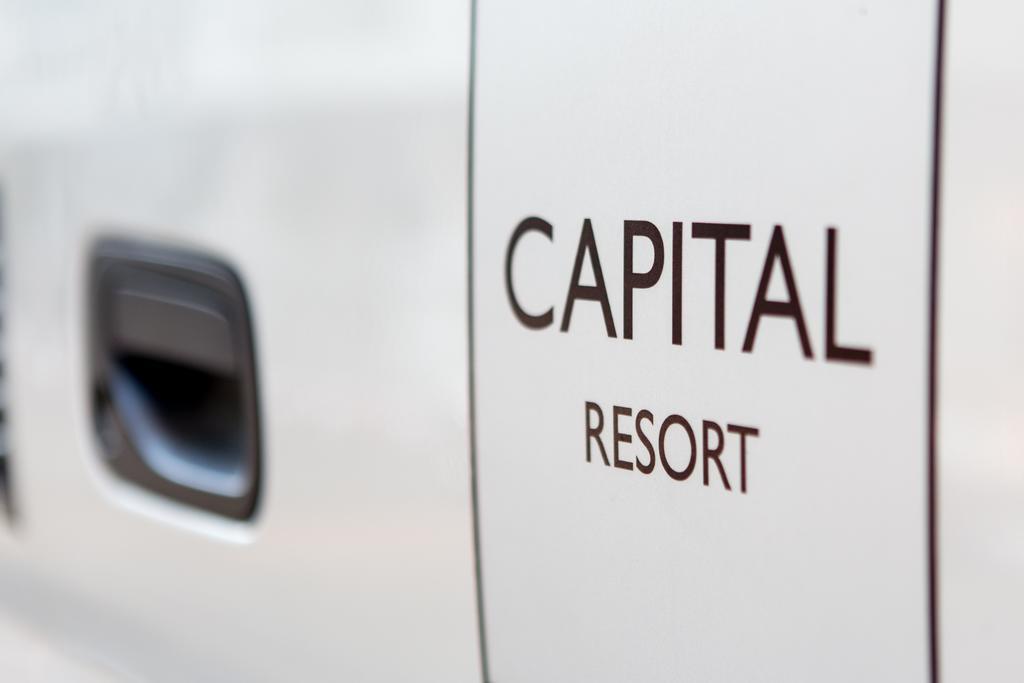 The Capital Resort @ Sukhumvit 50 방콕 외부 사진 Capital Resort